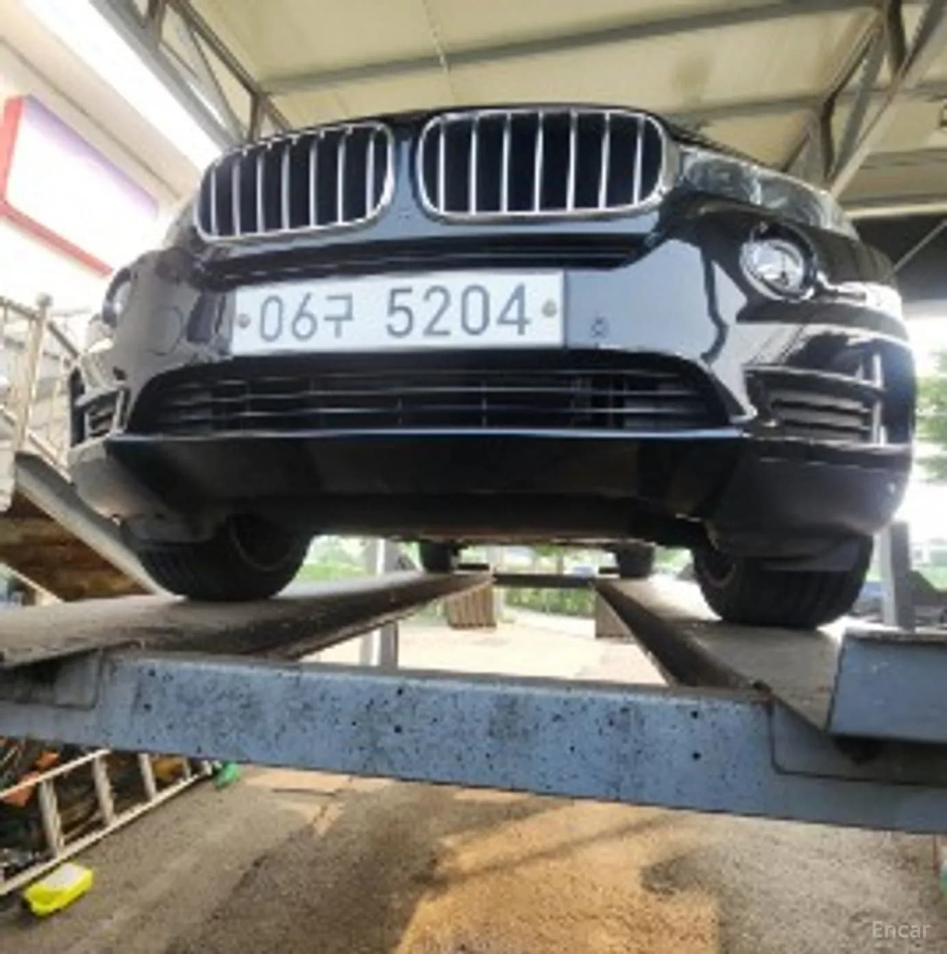 X5 (F15)