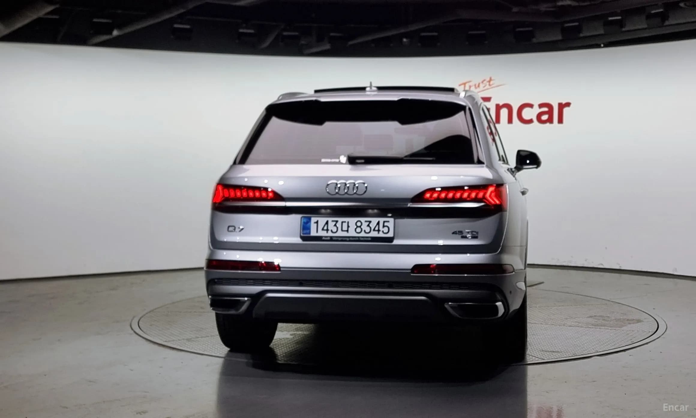 Q7 (4M)