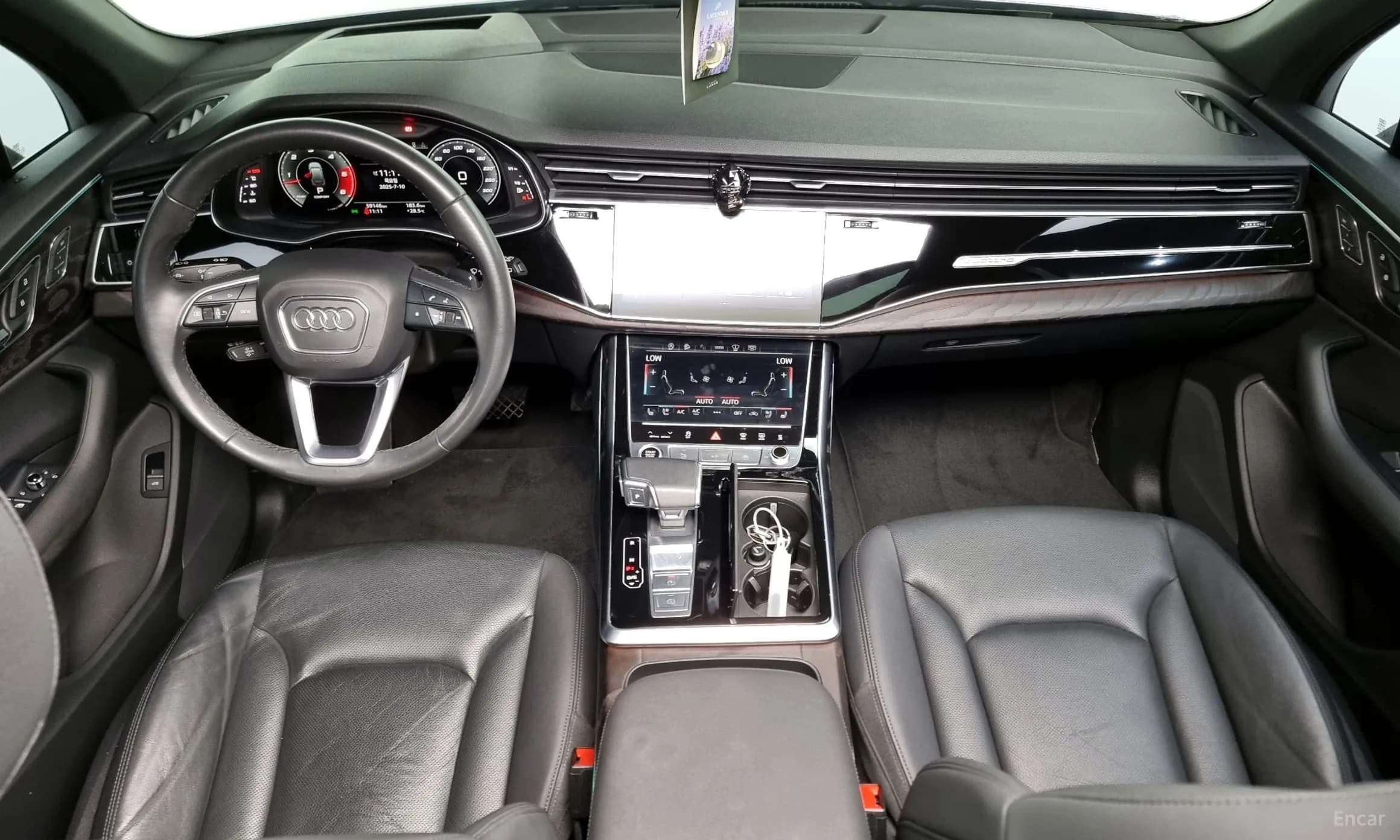 Q7 (4M)