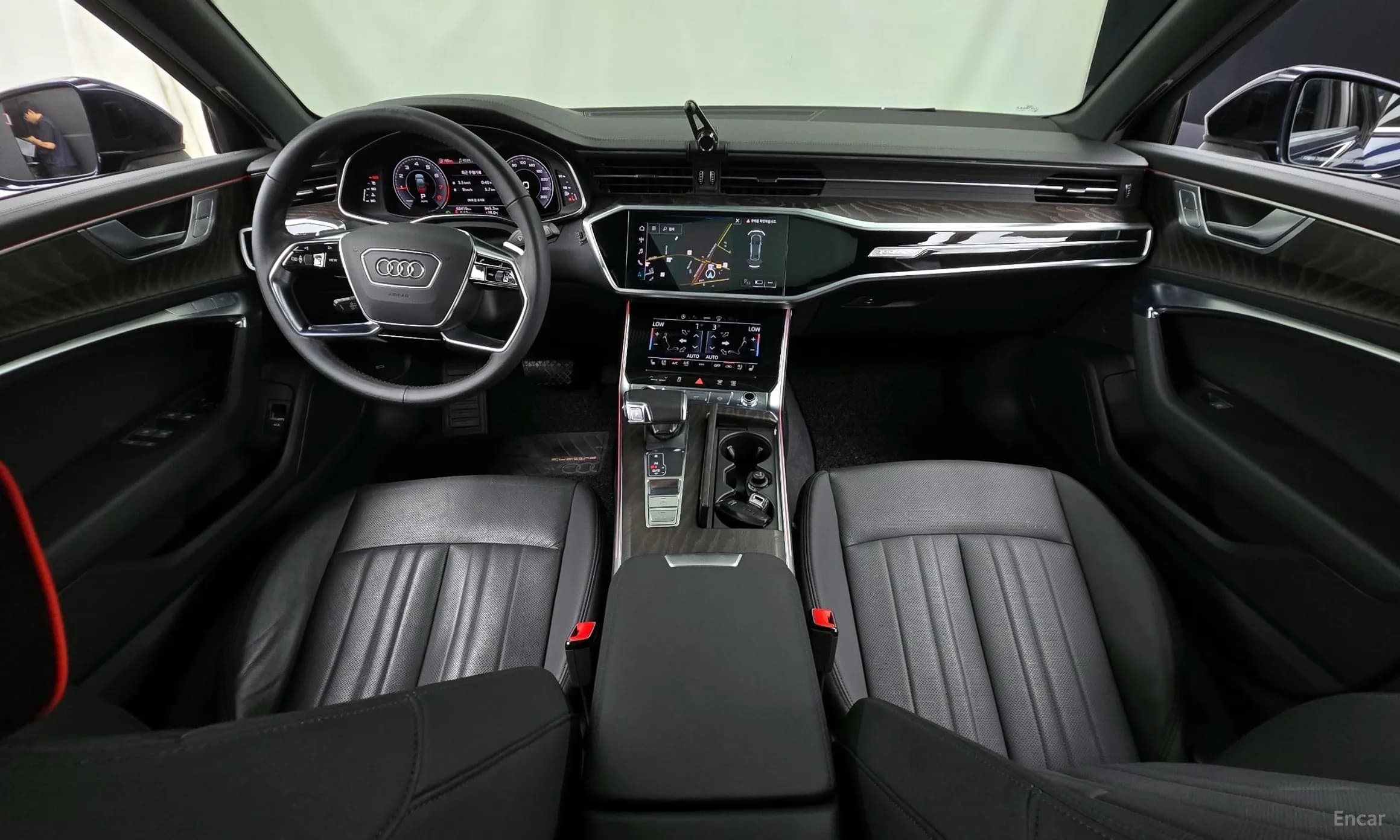 A6 (C8)