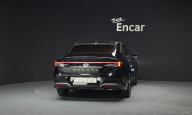 Sonata The Edge Hybrid (DN8)