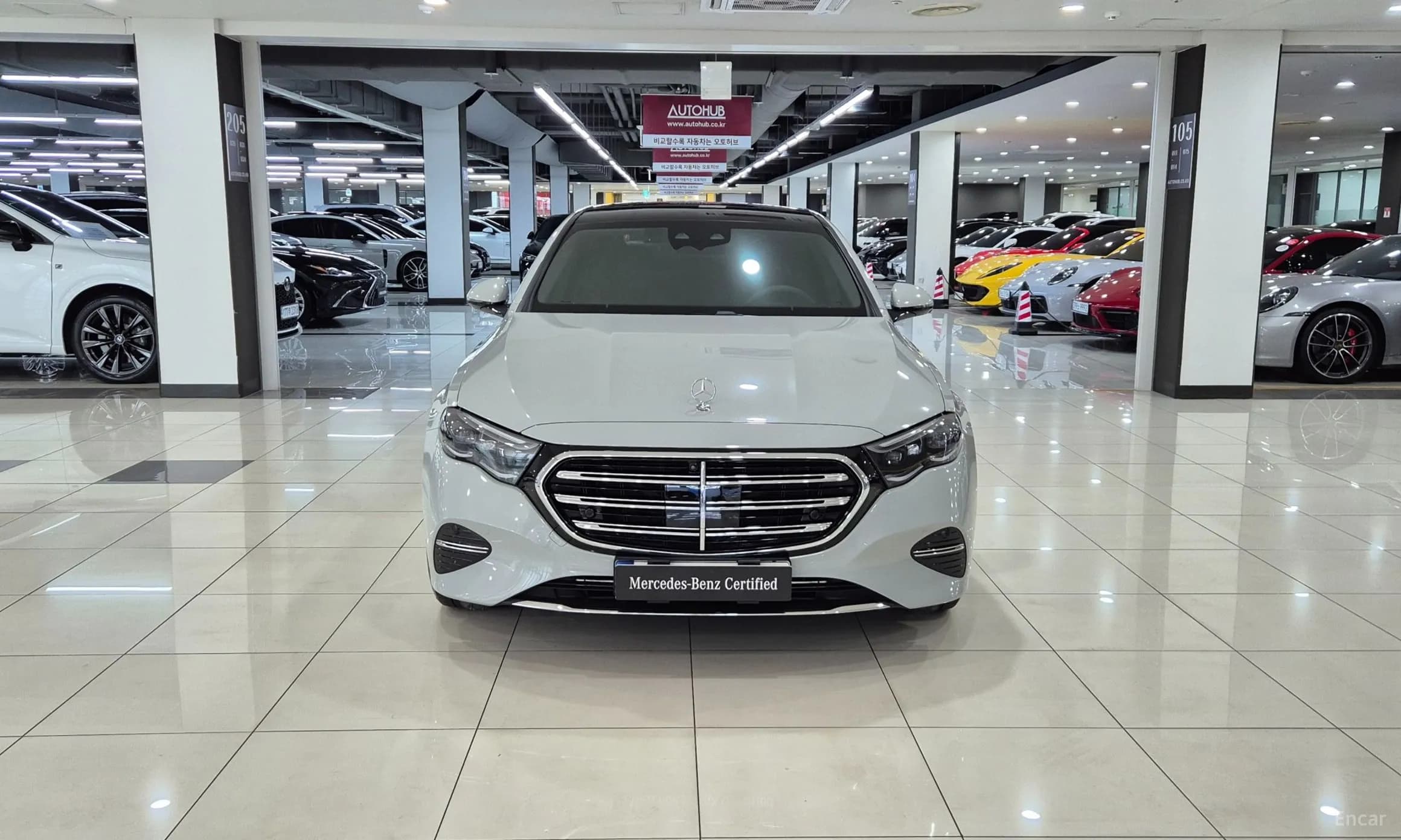 E-Class W214