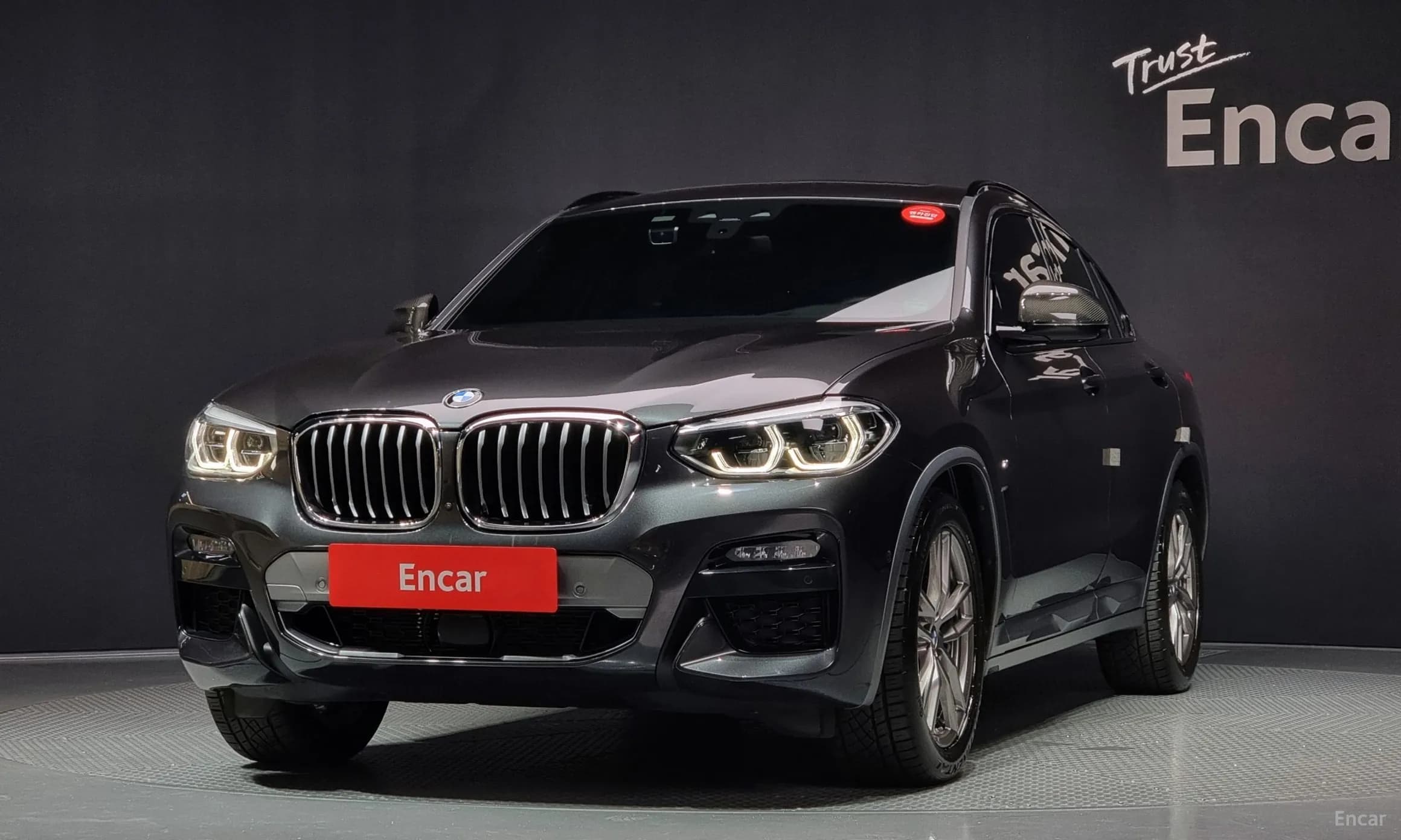 X4 (G02)