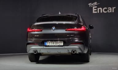 X4 (G02)