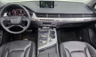 Q7 (4M)