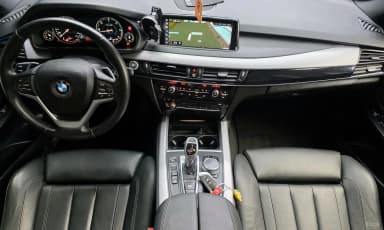 X5 (F15)