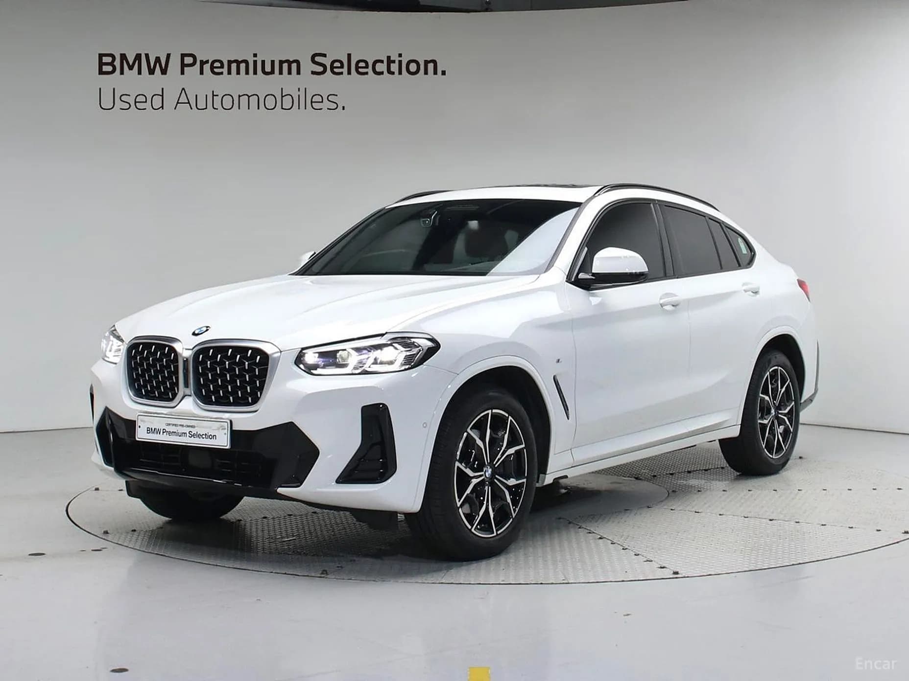 X4 (G02)