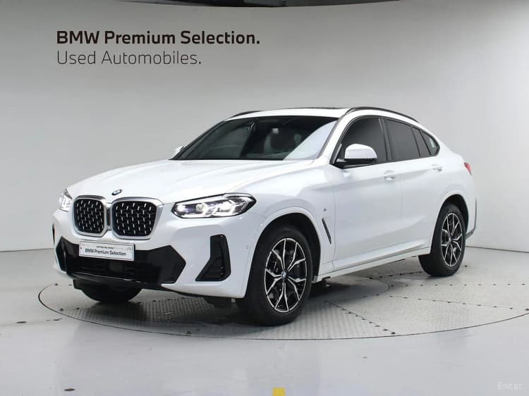 X4 (G02)