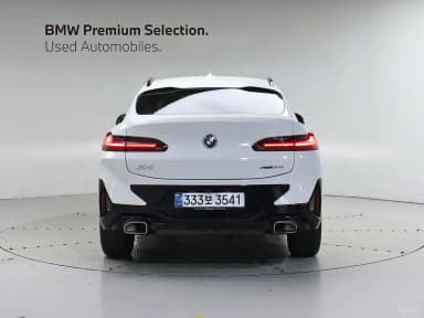 X4 (G02)