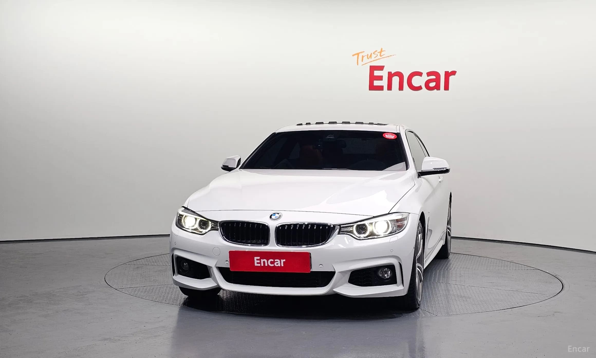 Series 4 (F32)