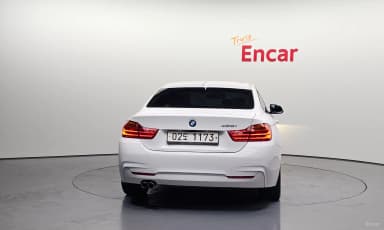 Series 4 (F32)