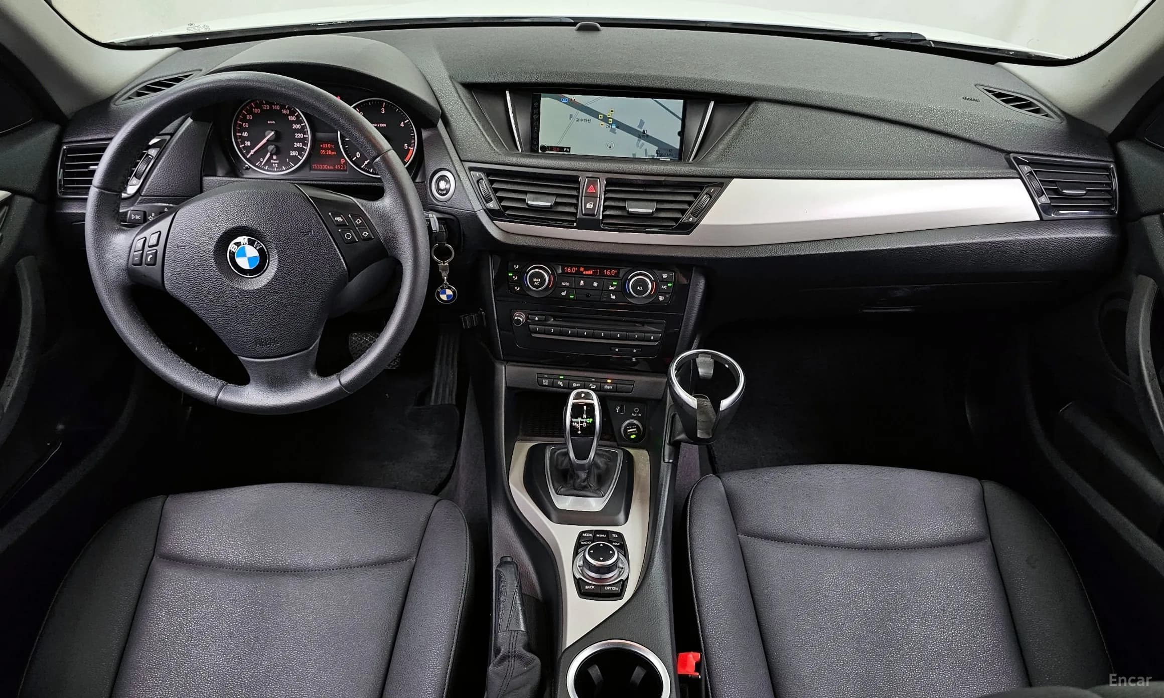 X1 (E84)