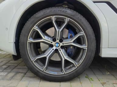 X6 (G06)