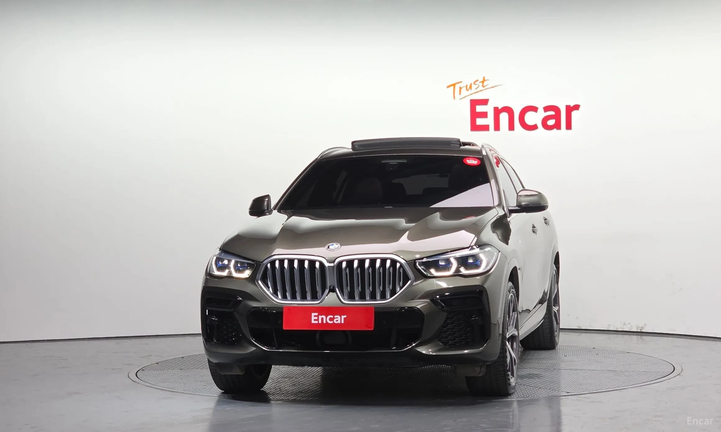 X6 (G06)