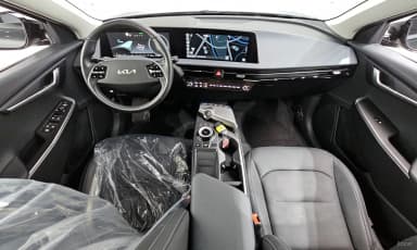 EV6