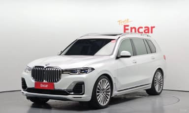 X7 (G07)