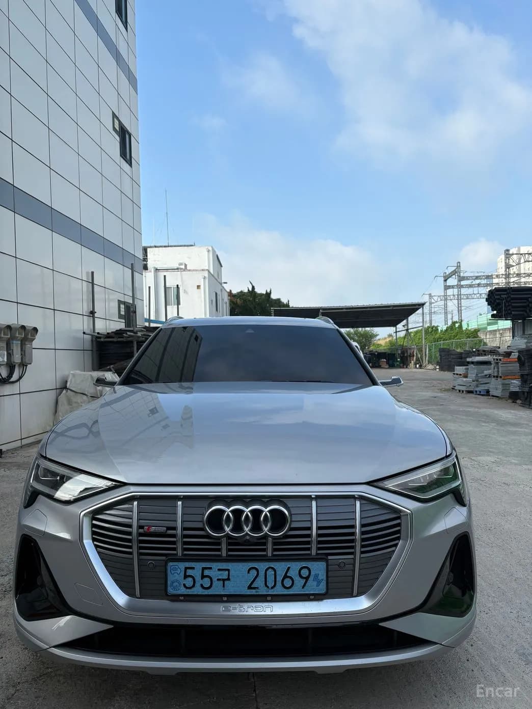 e-tron