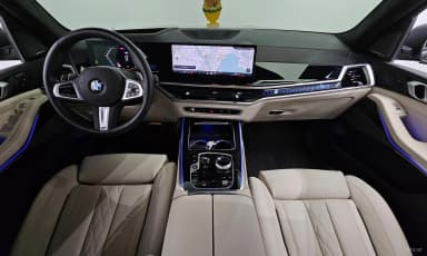 X7 (G07)