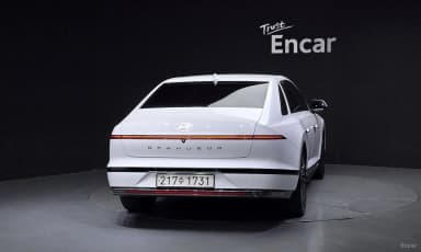 Grandeur Hybrid (GN7)