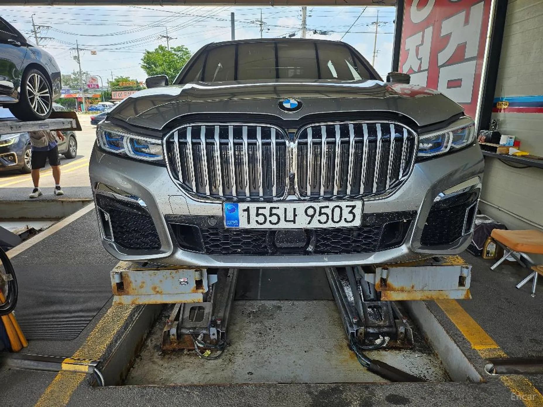 7 Series (G11)