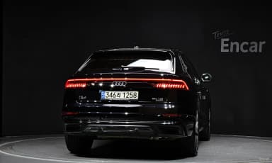Q8 (4M)