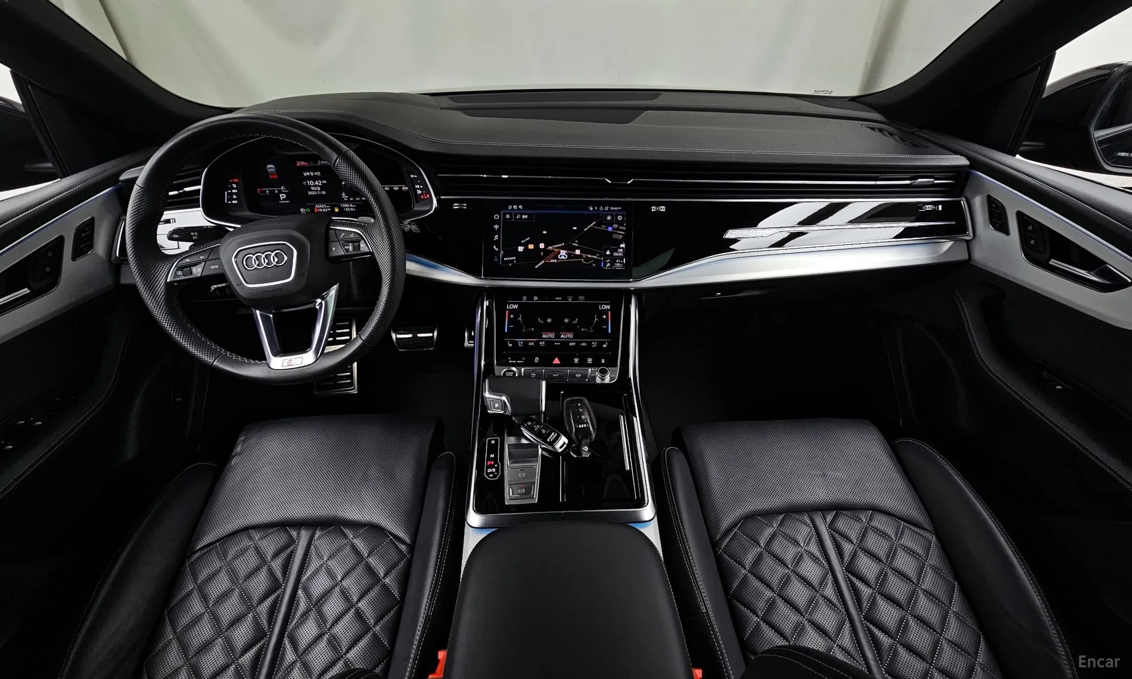 Q8 (4M)