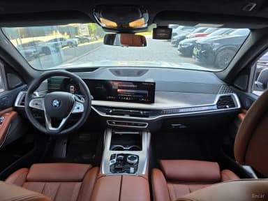 X7 (G07)
