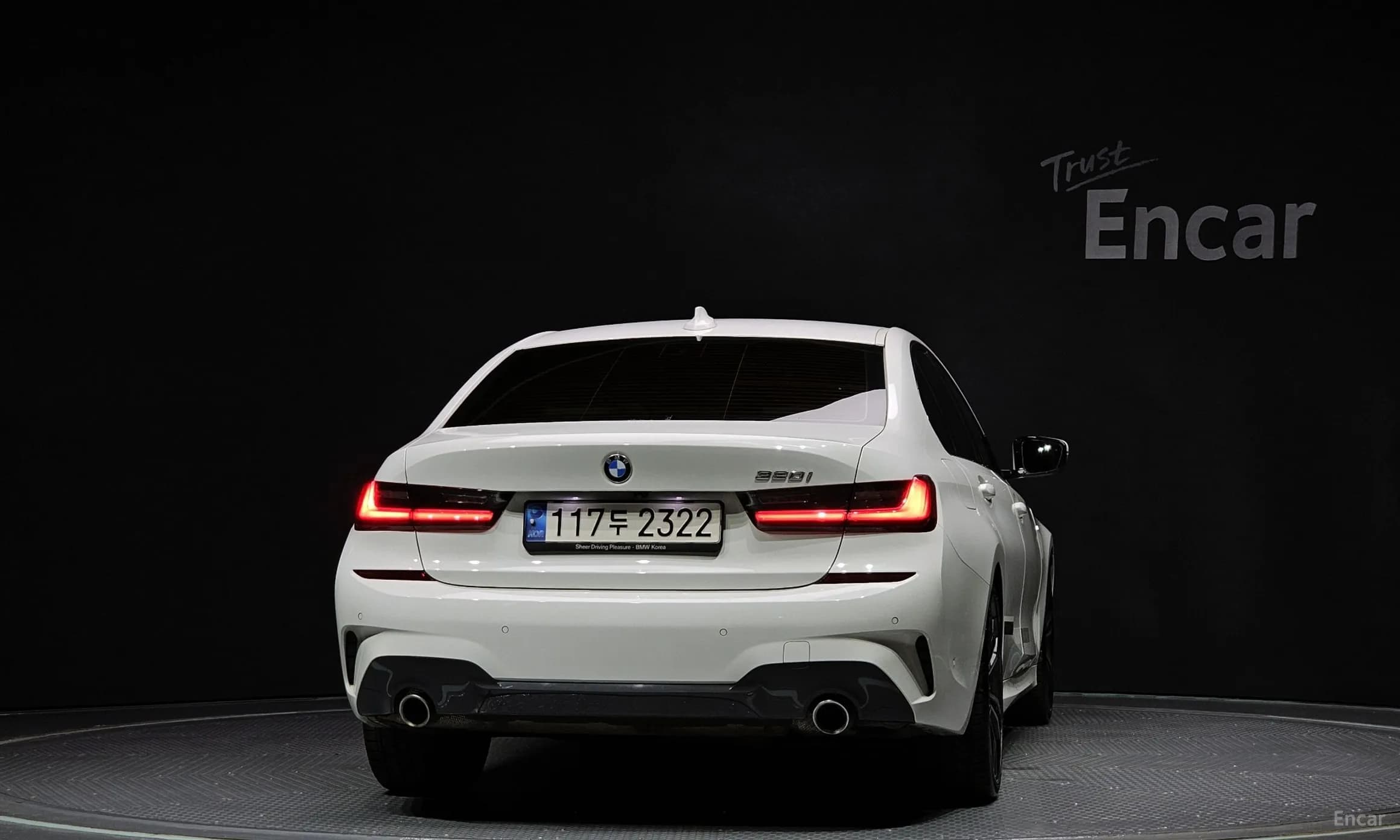 3 Series (G20)