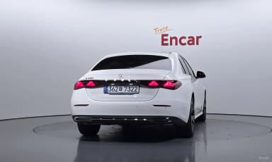 E-Class W214