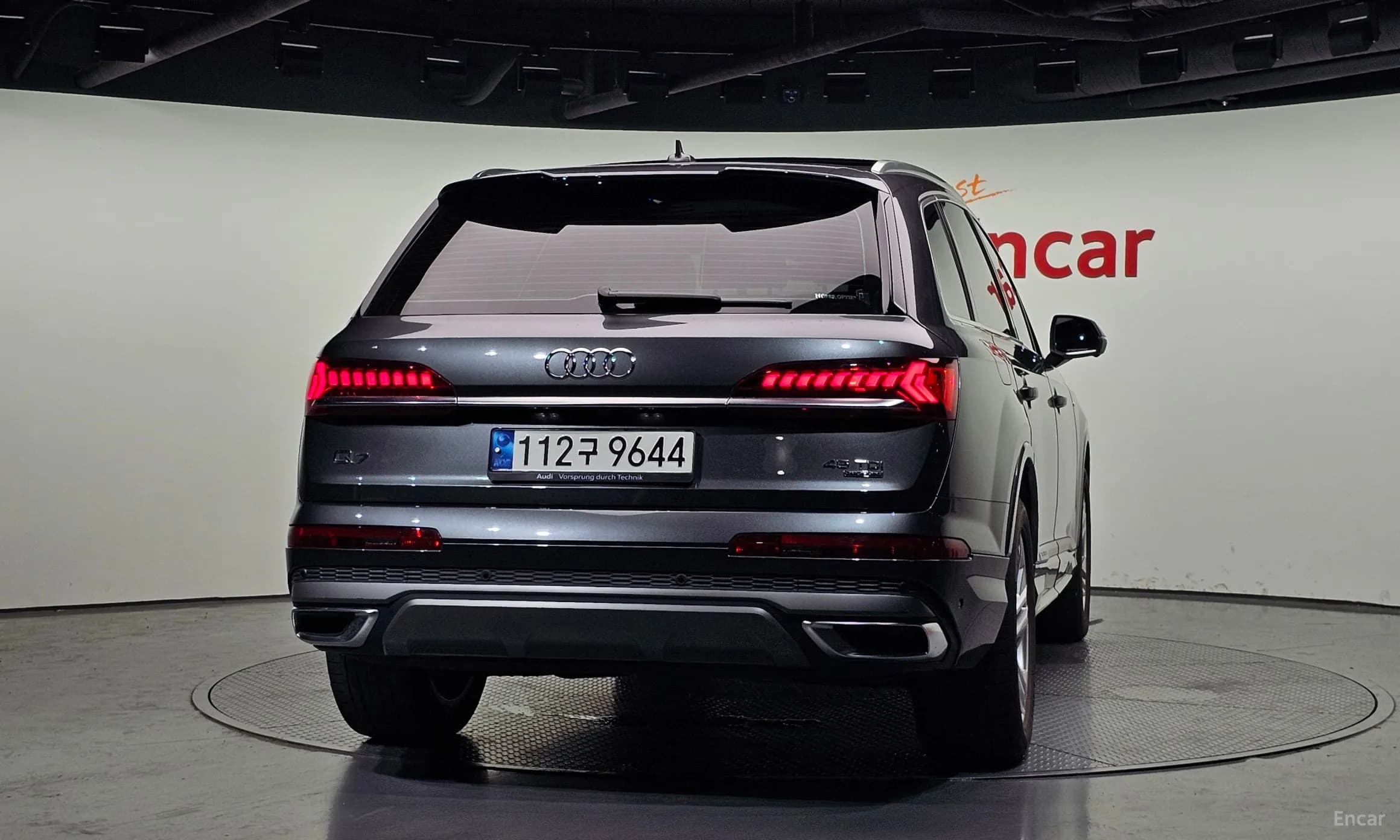 Q7 (4M)