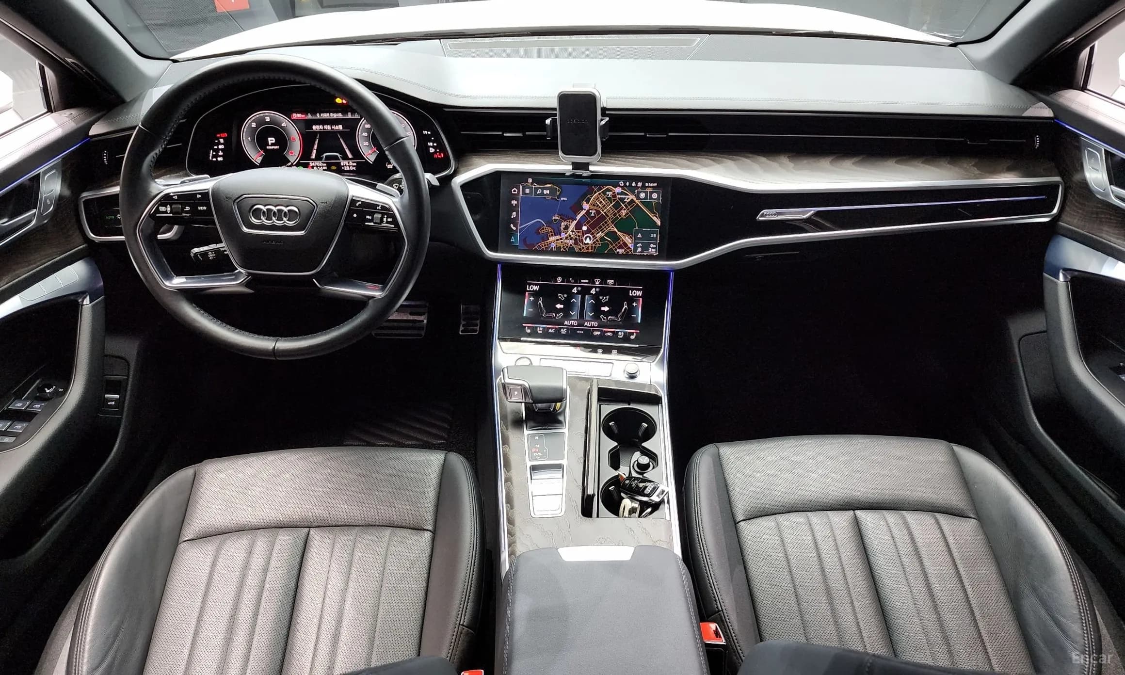 A6 (C8)