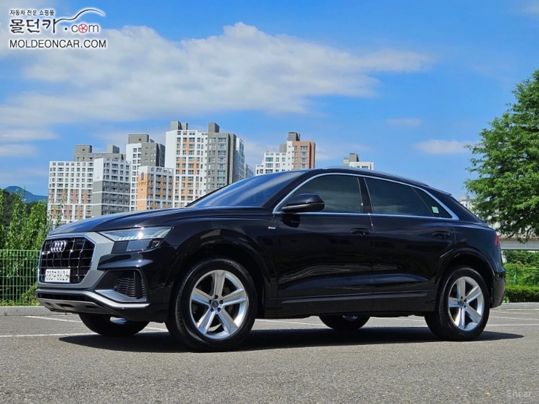 Q8 (4M)