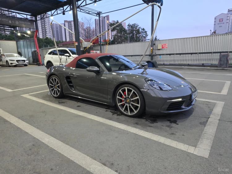 718 Boxster