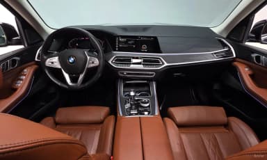 X7 (G07)