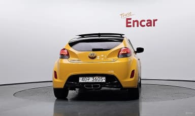Veloster
