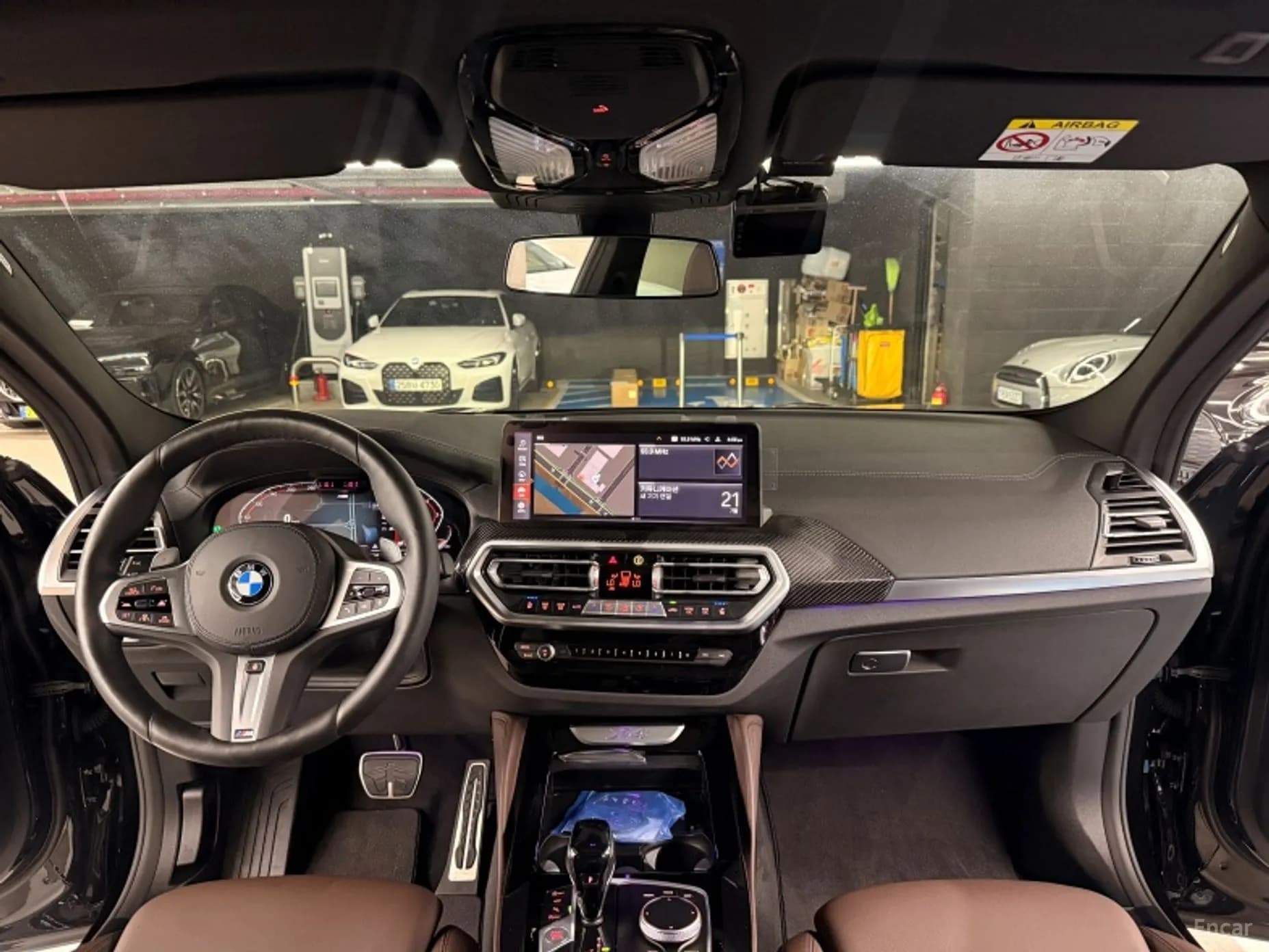 X4 (G02)