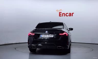 2 Series (G42)