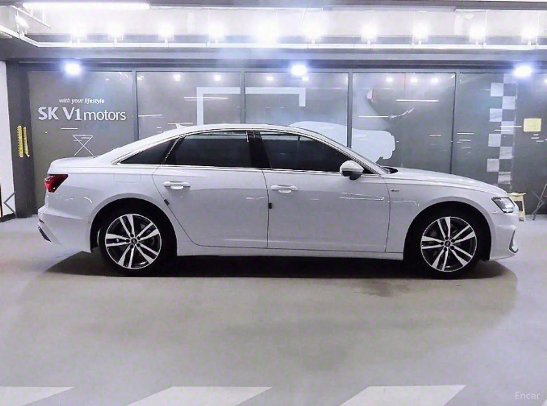 A6 (C8)