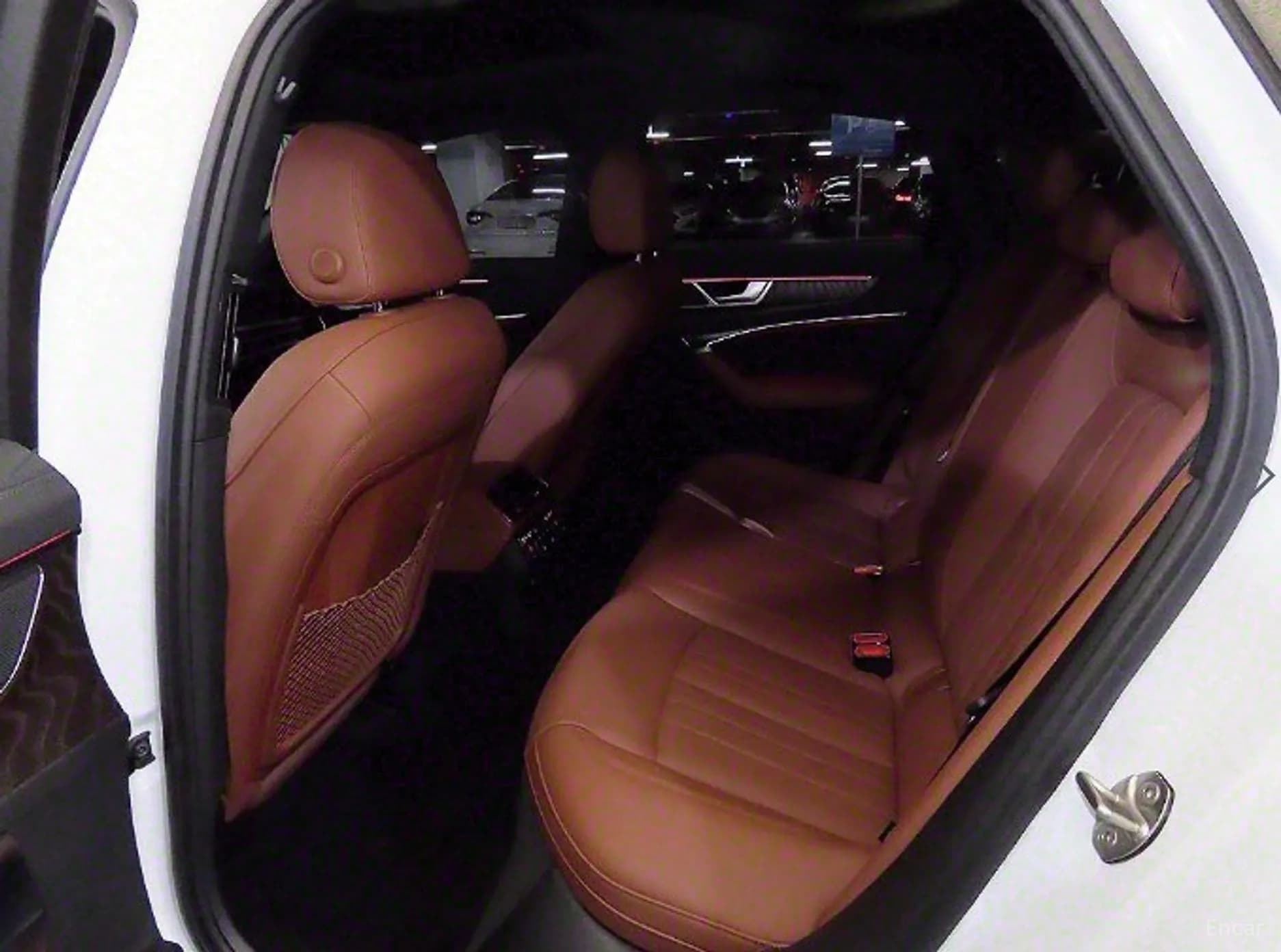 A6 (C8)