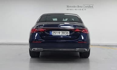 E-Class W214