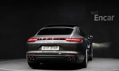 Panamera (971)