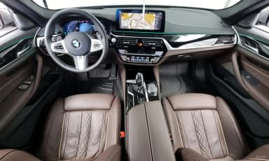 5 Series (G30)