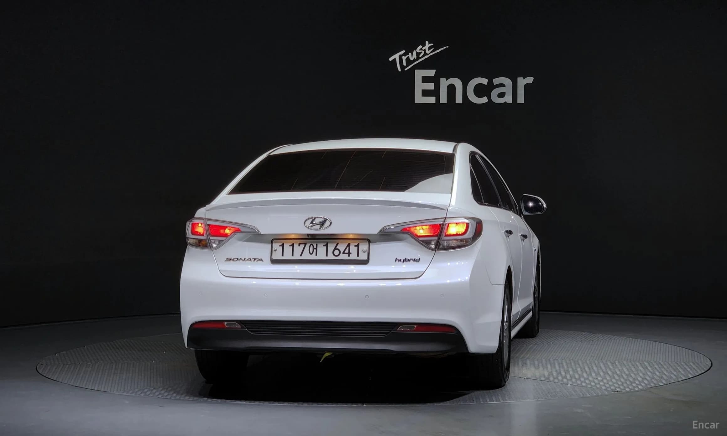 LF Sonata Hybrid