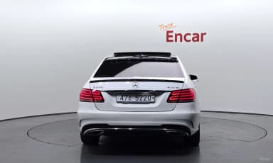 E-Class W212