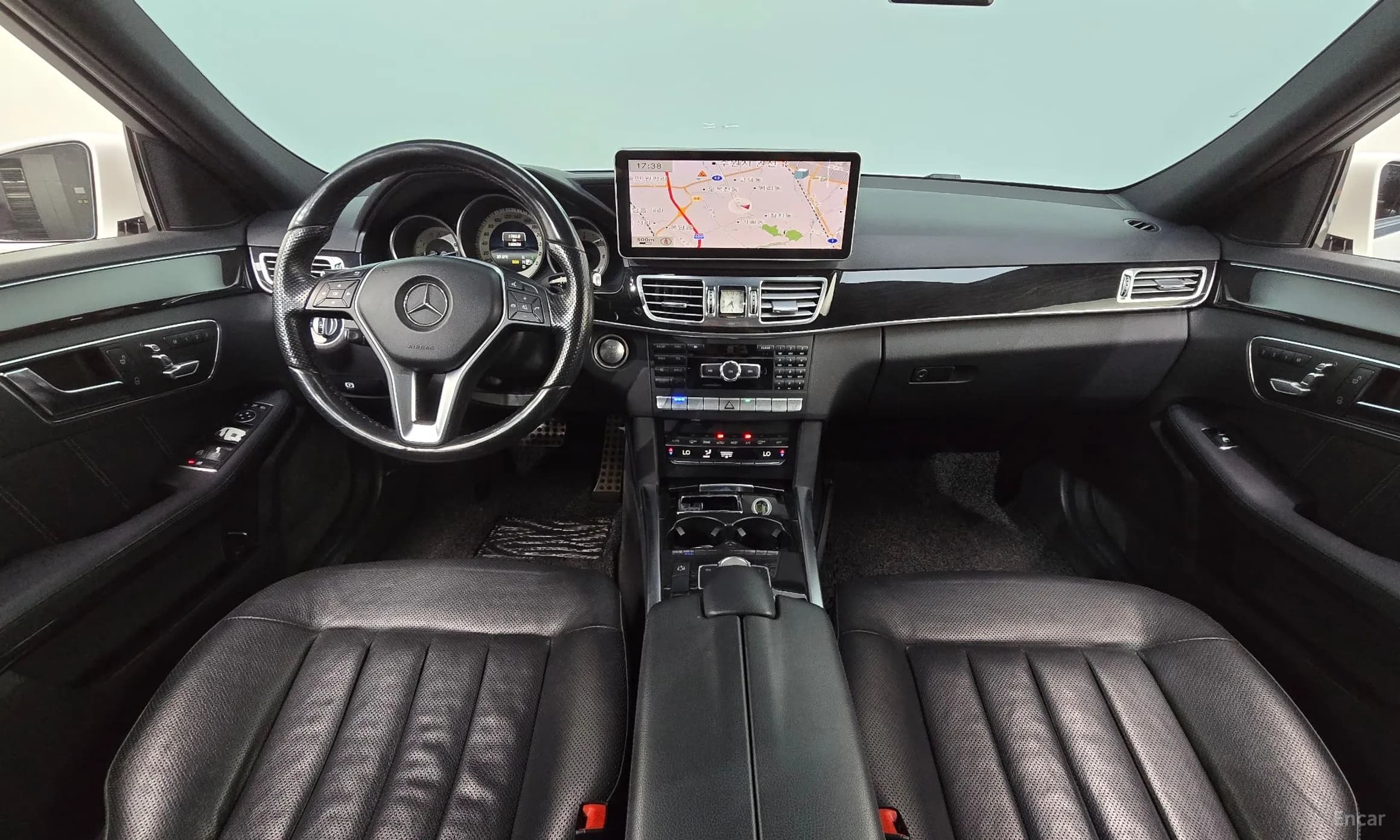 E-Class W212