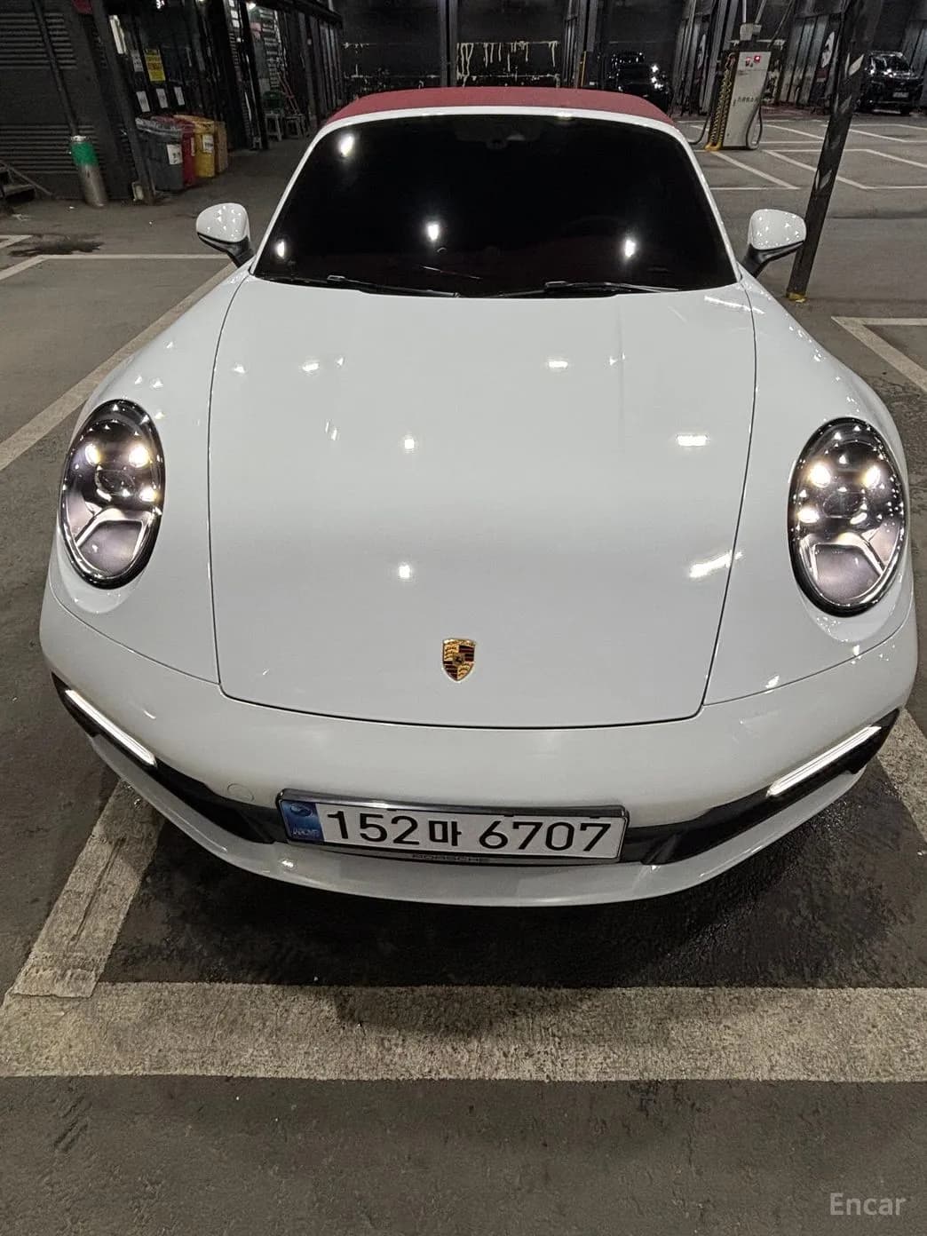 911 (992)