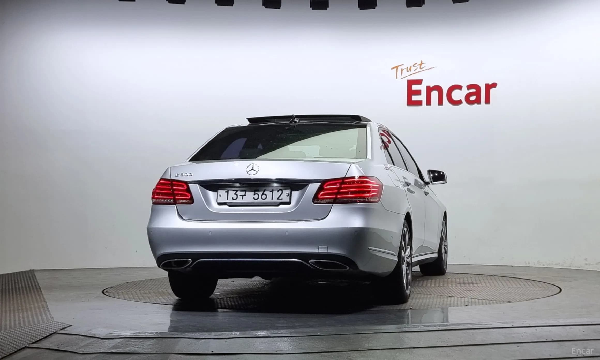E-Class W212