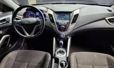 Veloster