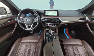 5 Series (G30)
