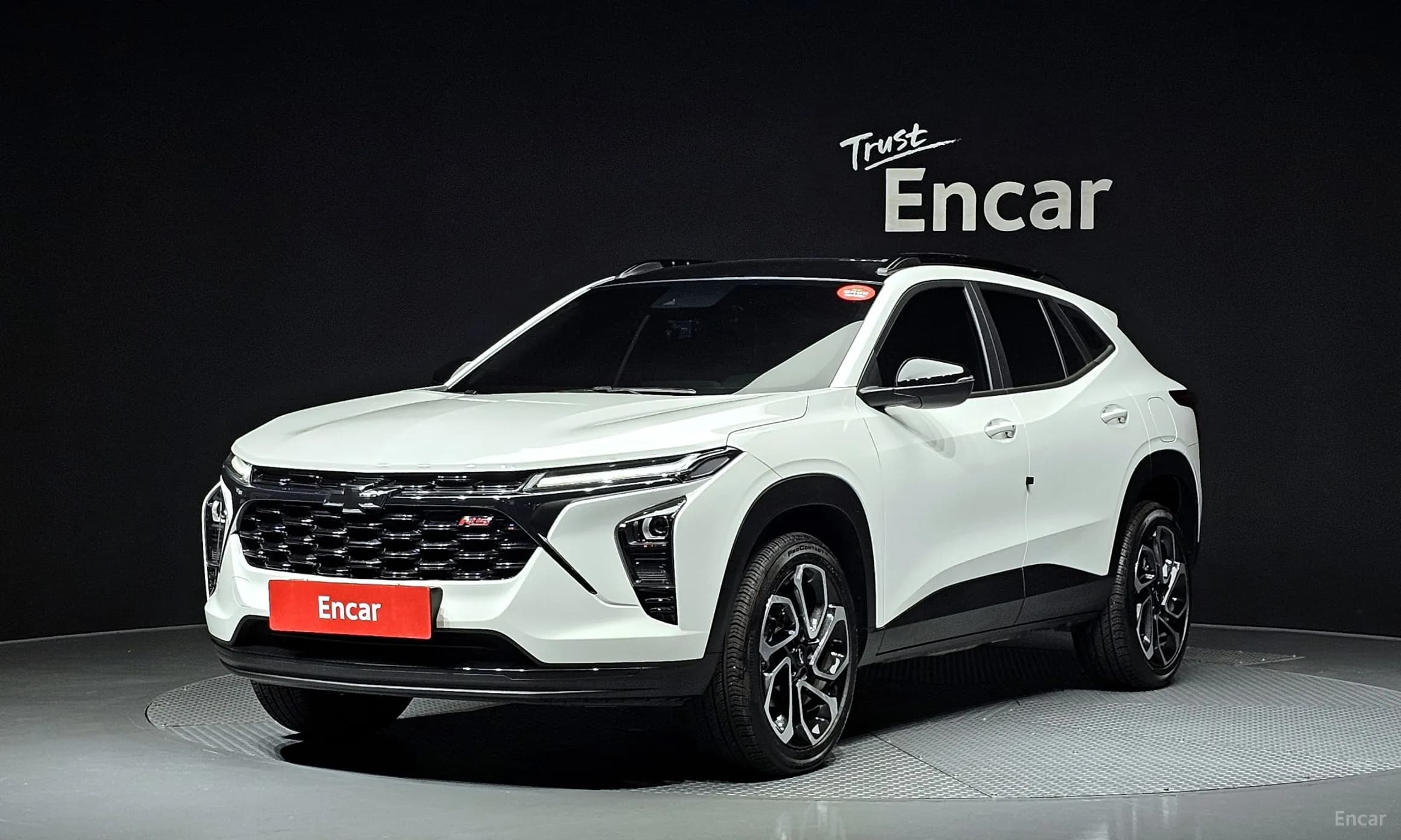 Trax Crossover